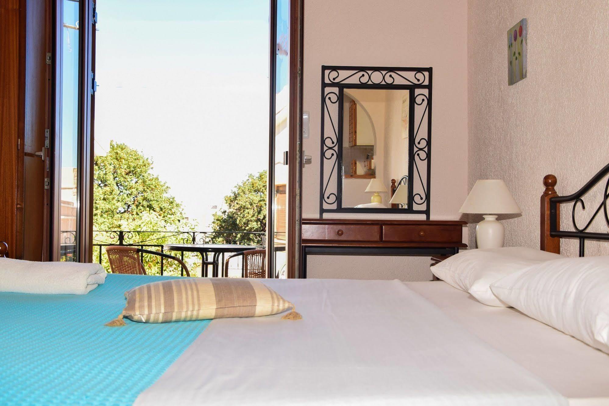 Athina Villas Elounda Eksteriør billede