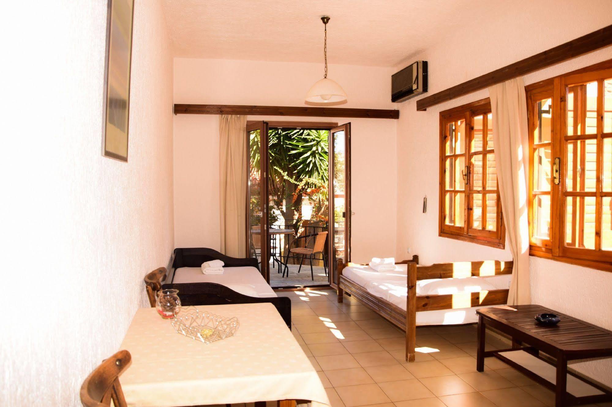 Athina Villas Elounda Eksteriør billede